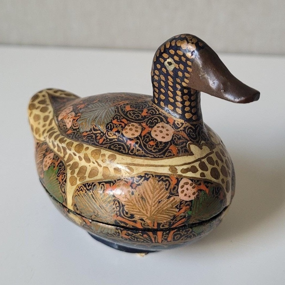 Vintage Hand-Painted Kashmiri Papier-Mâché Duck Trinket Box | Detailed Gold Foil